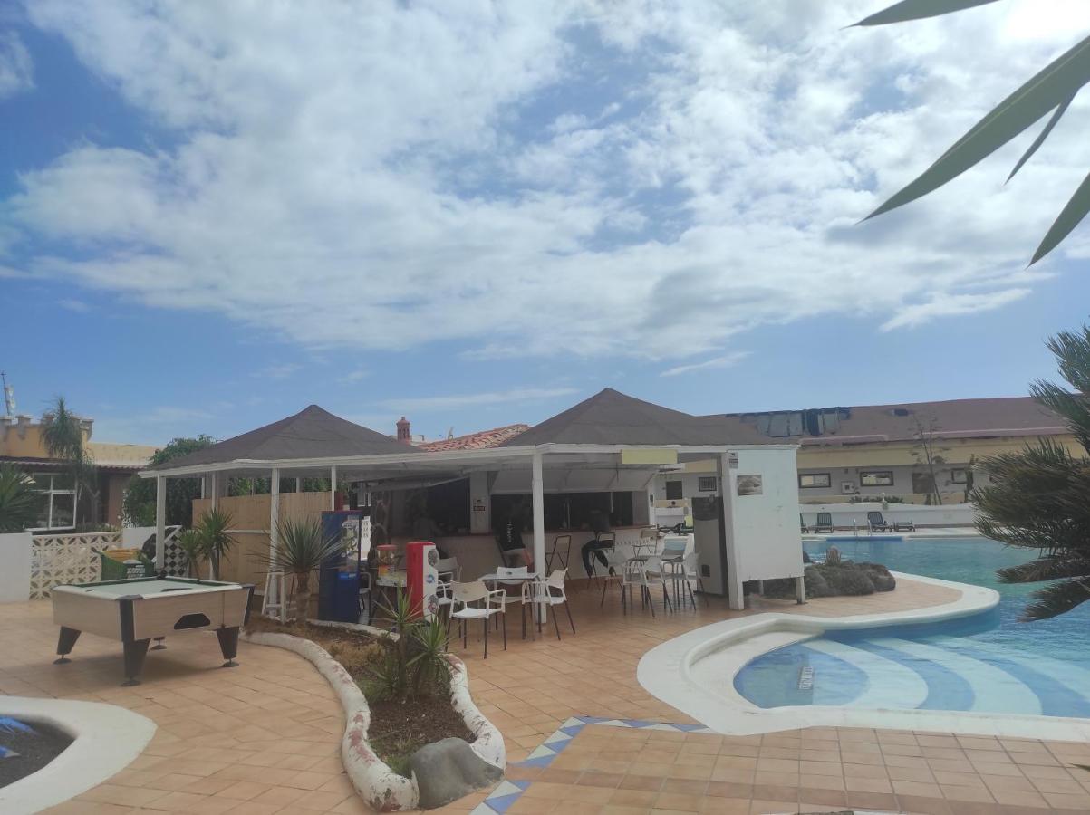 Marina Palace Paraiso Адехе Екстериор снимка