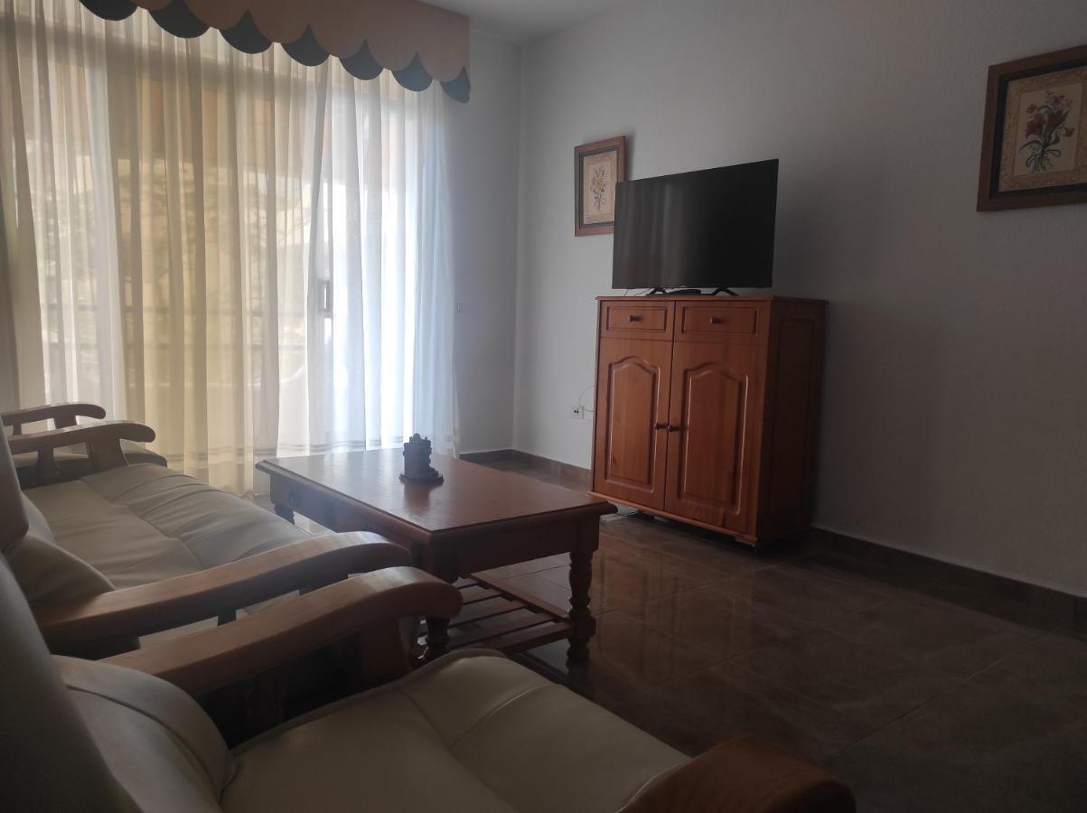 Marina Palace Paraiso Адехе Екстериор снимка