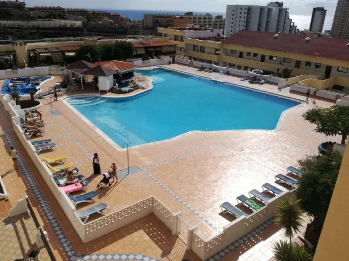 Marina Palace Paraiso Адехе Екстериор снимка